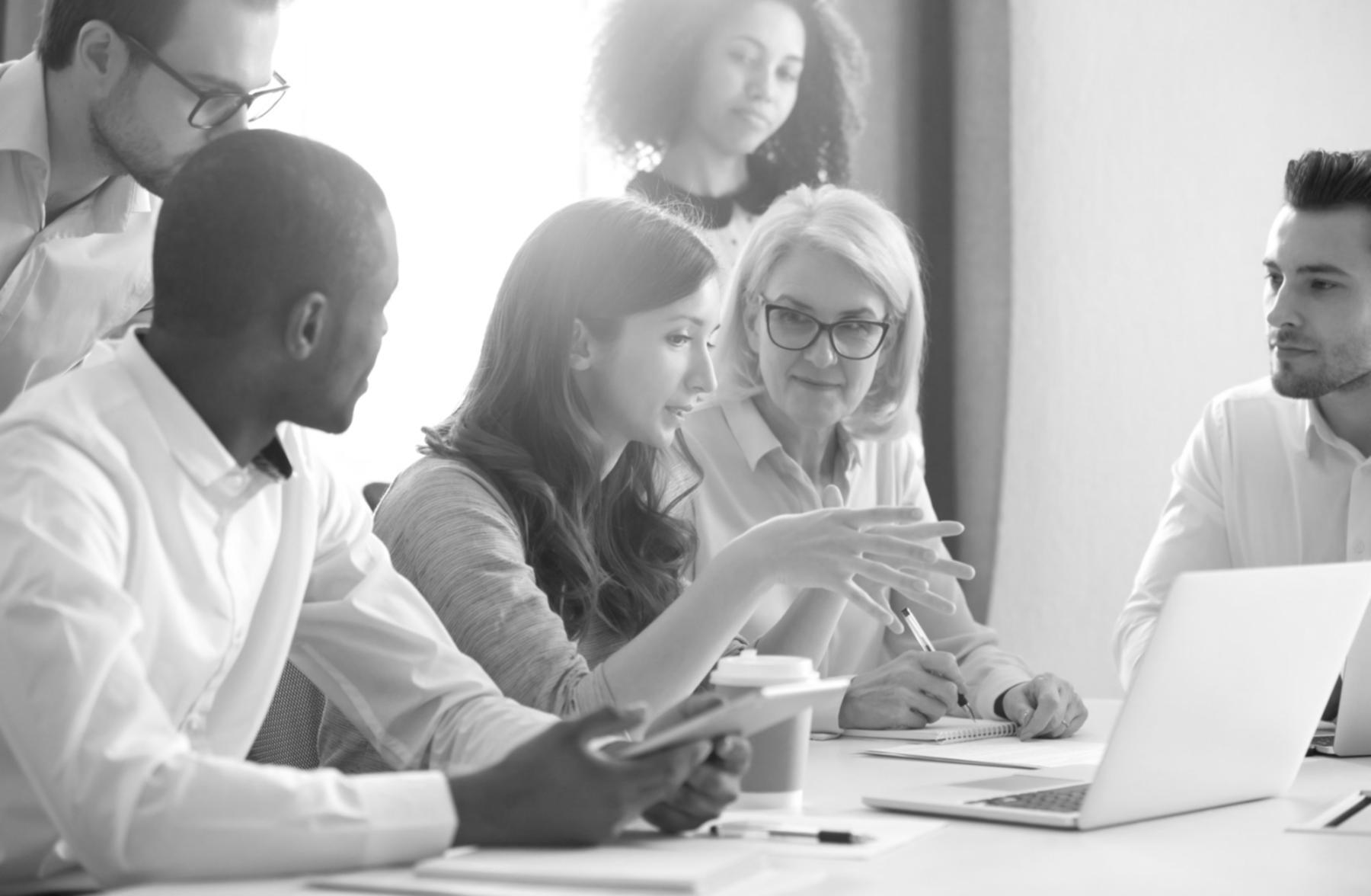 Командна взаємодія та обмін досвідом